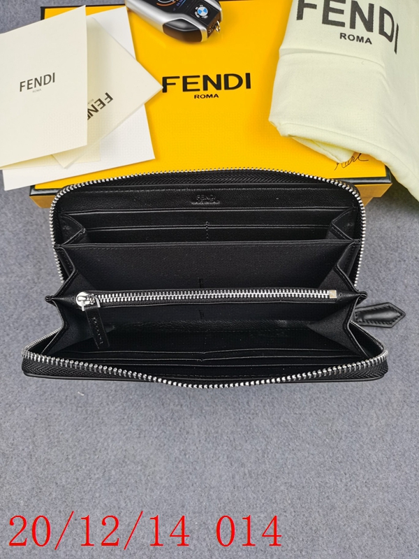 超激安ブランド財布偽物素材ディテール